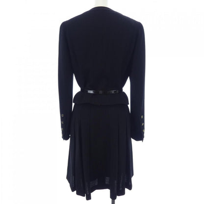 Chanel 95P Vintage Suit Black — view 2