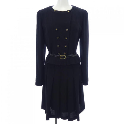Chanel 95P Vintage Suit Black