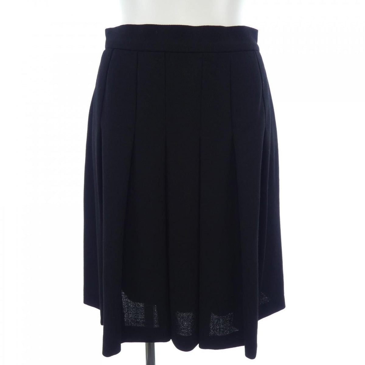 Chanel 95P Vintage Suit Black — view 7