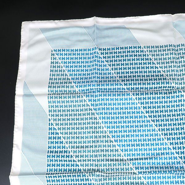 Hermes Carre 90 Scarf — view 3