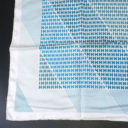 Hermes Carre 90 Scarf — view 5
