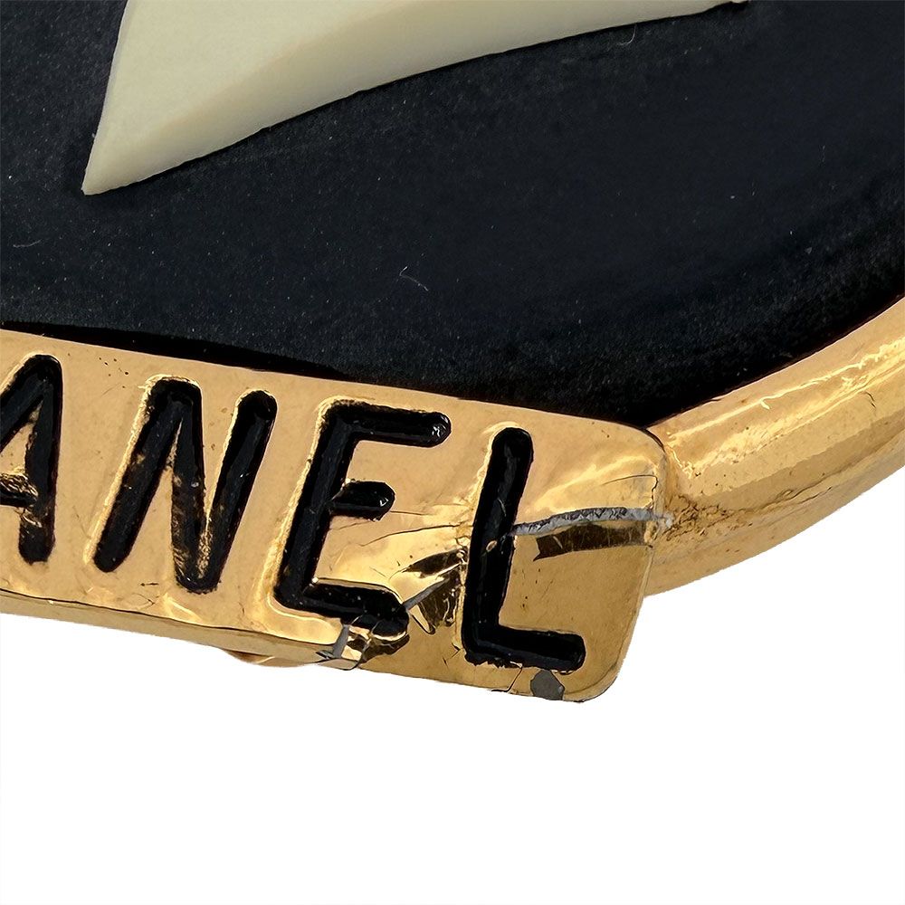Chanel Coco Cameo Ribbon Motif Brooch Circa — view 3
