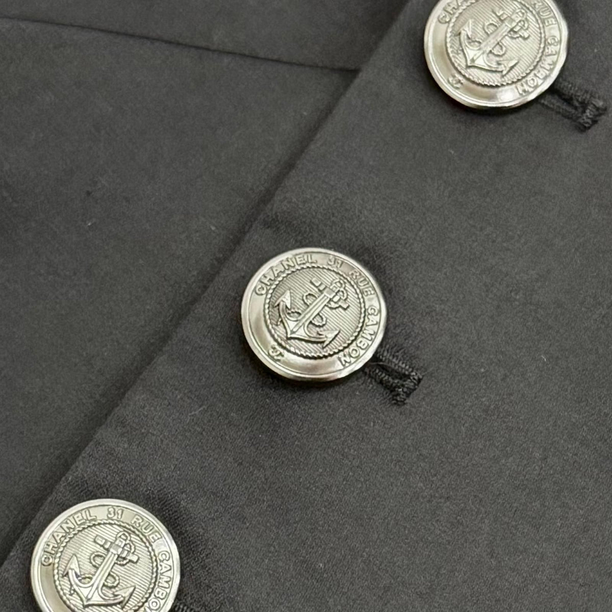 Chanel 100% Cotton CC Logo Anchor Button Wide Pants Black 34 — view 6