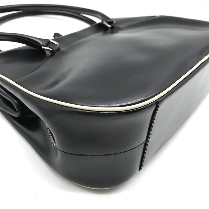Prada Leather Kiss Lock Hand Bag Black — view 4