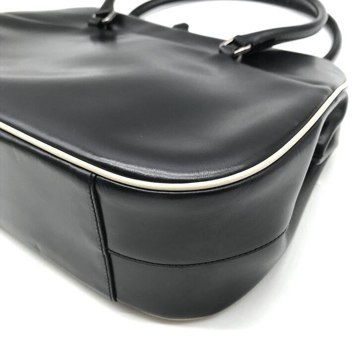 Prada Leather Kiss Lock Hand Bag Black — view 5