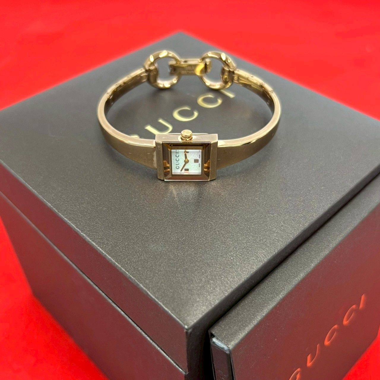 Gucci with Case Frame Collection Stainless Steel Quartz Watch Pink Gold
