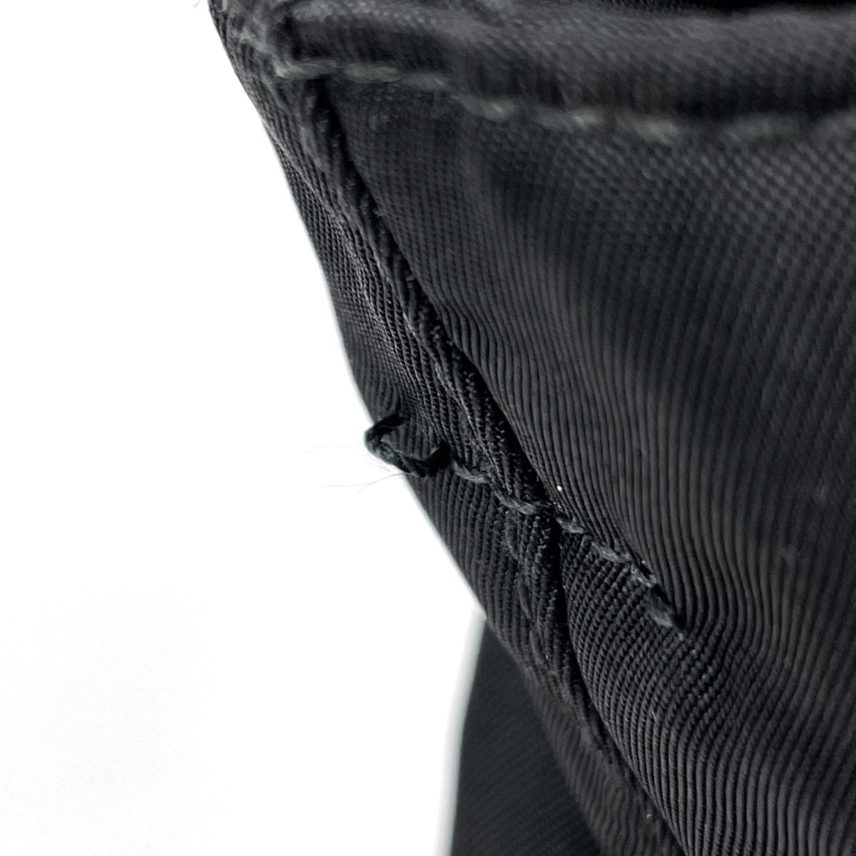 Prada Handbag Tessuto Nylon Nero — view 4