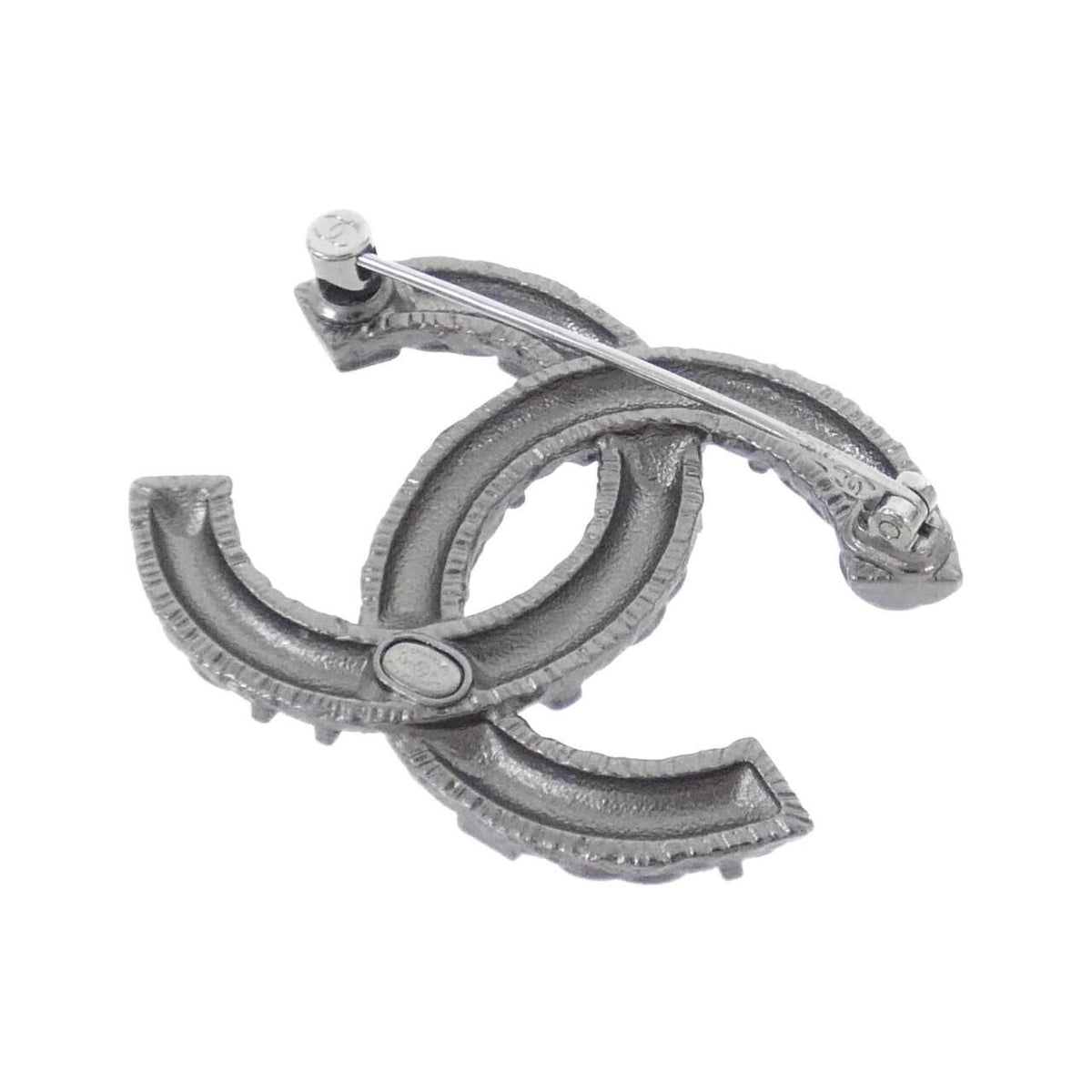 Chanel Brooch Pink — view 2