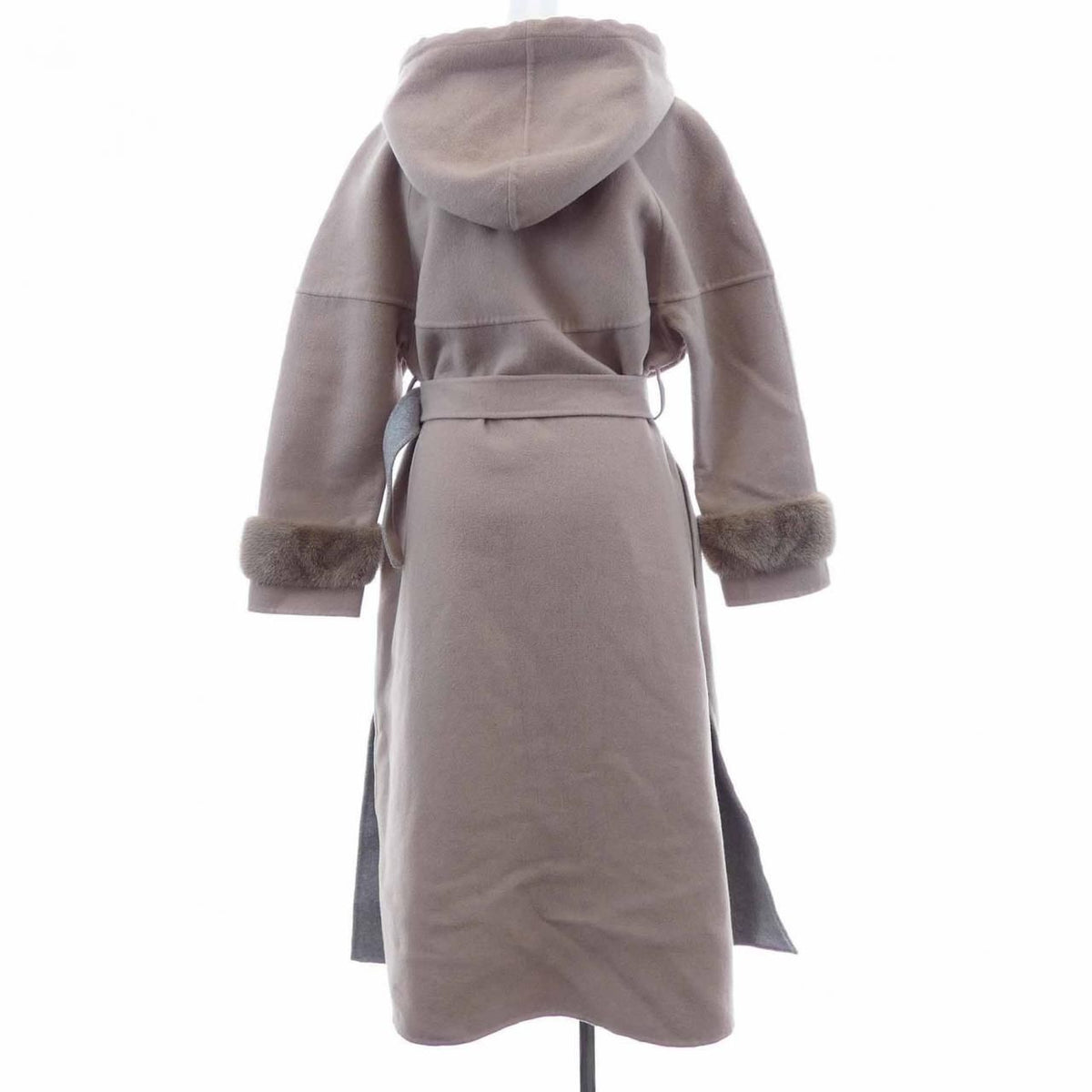 Fendi Coat Beige — view 2