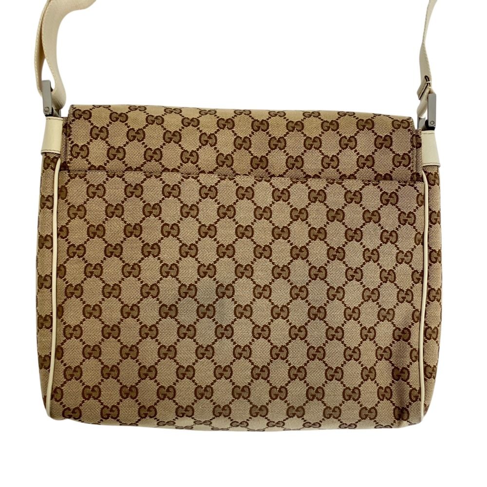 Gucci GG Canvas Messenger Bag Beige — view 3