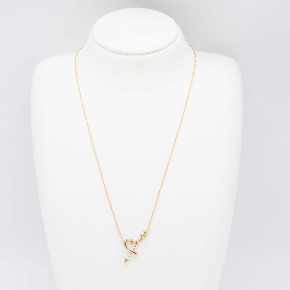Tiffany & Co Heart & Arrow Pendant 750 Gold — view 2