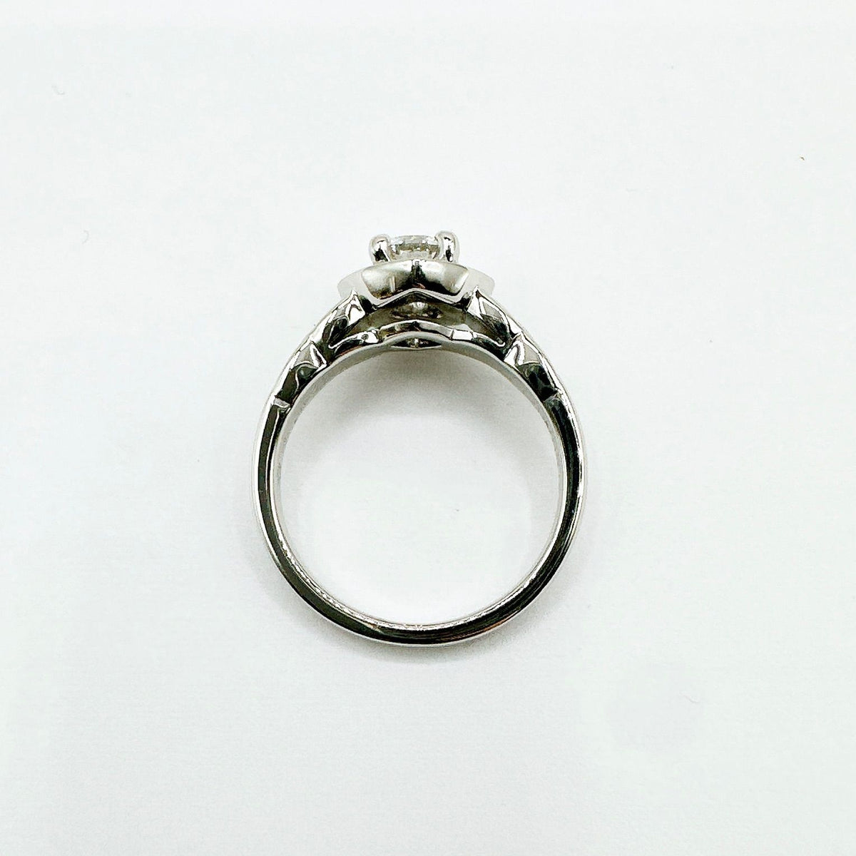 Chanel Coco Crush Diamond Platinum Gia With Ring — view 6