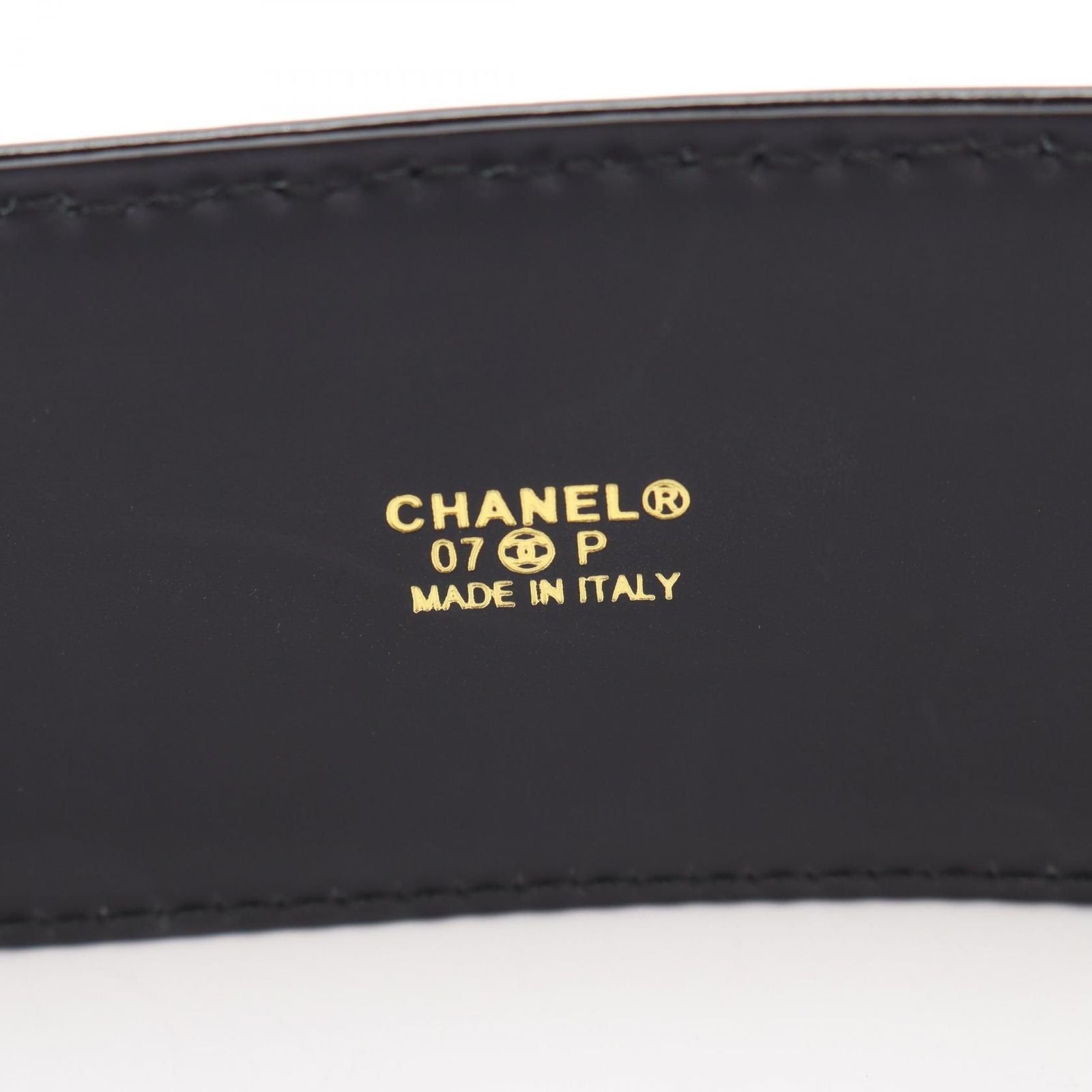Chanel Belt CC Logo Patent Leather — view 4