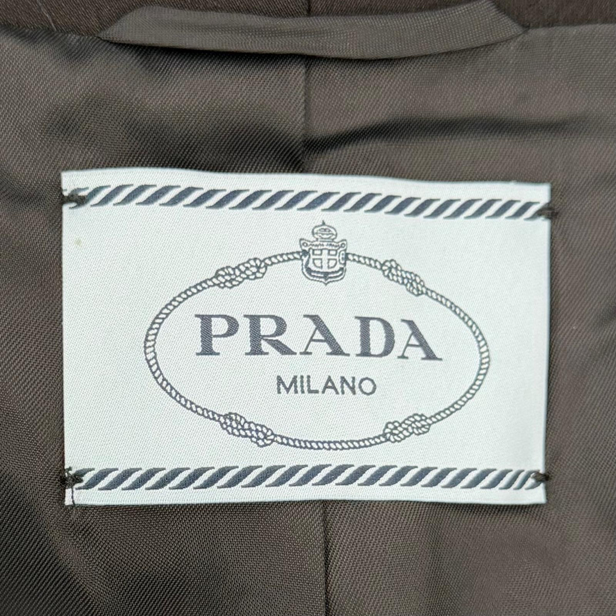 Prada 100% Virgin Wool with Belt 2-Way Coat Black 40 — view 7