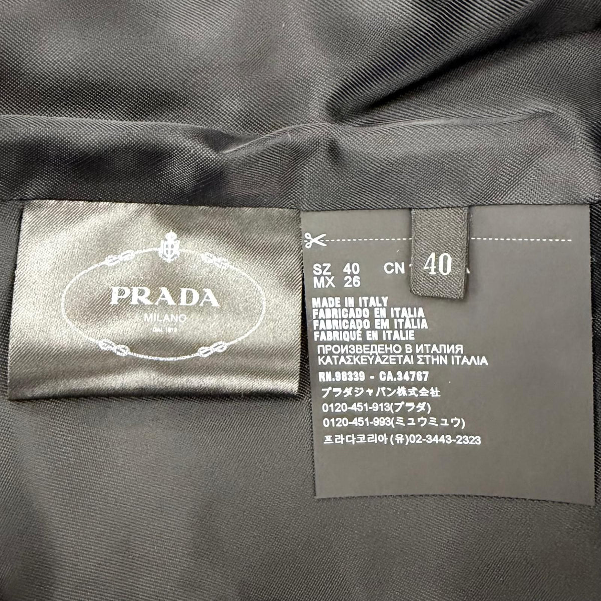 Prada 100% Virgin Wool with Belt 2-Way Coat Black 40 — view 8