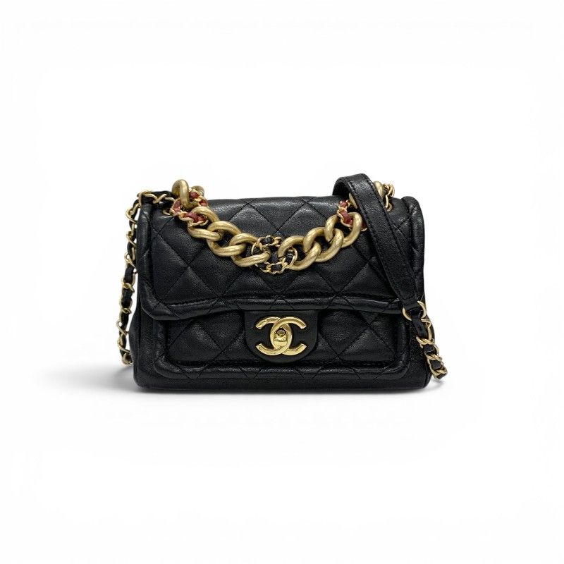 Chanel Shoulder Bag Black Gold Quilted Turnlock CC Logo Chain 2-Way