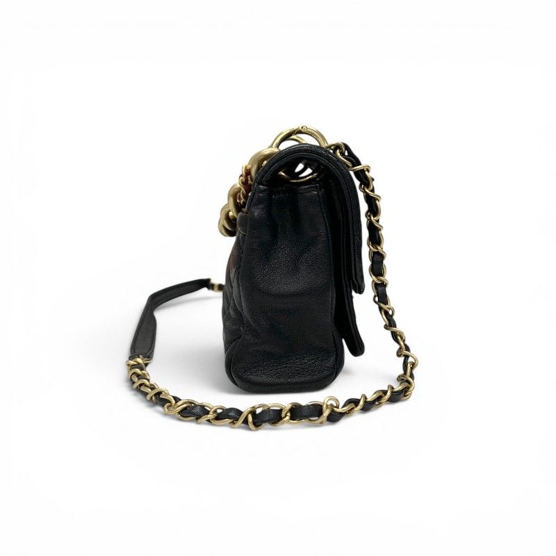 Chanel Shoulder Bag Black Gold Quilted Turnlock CC Logo Chain 2-Way — view 2
