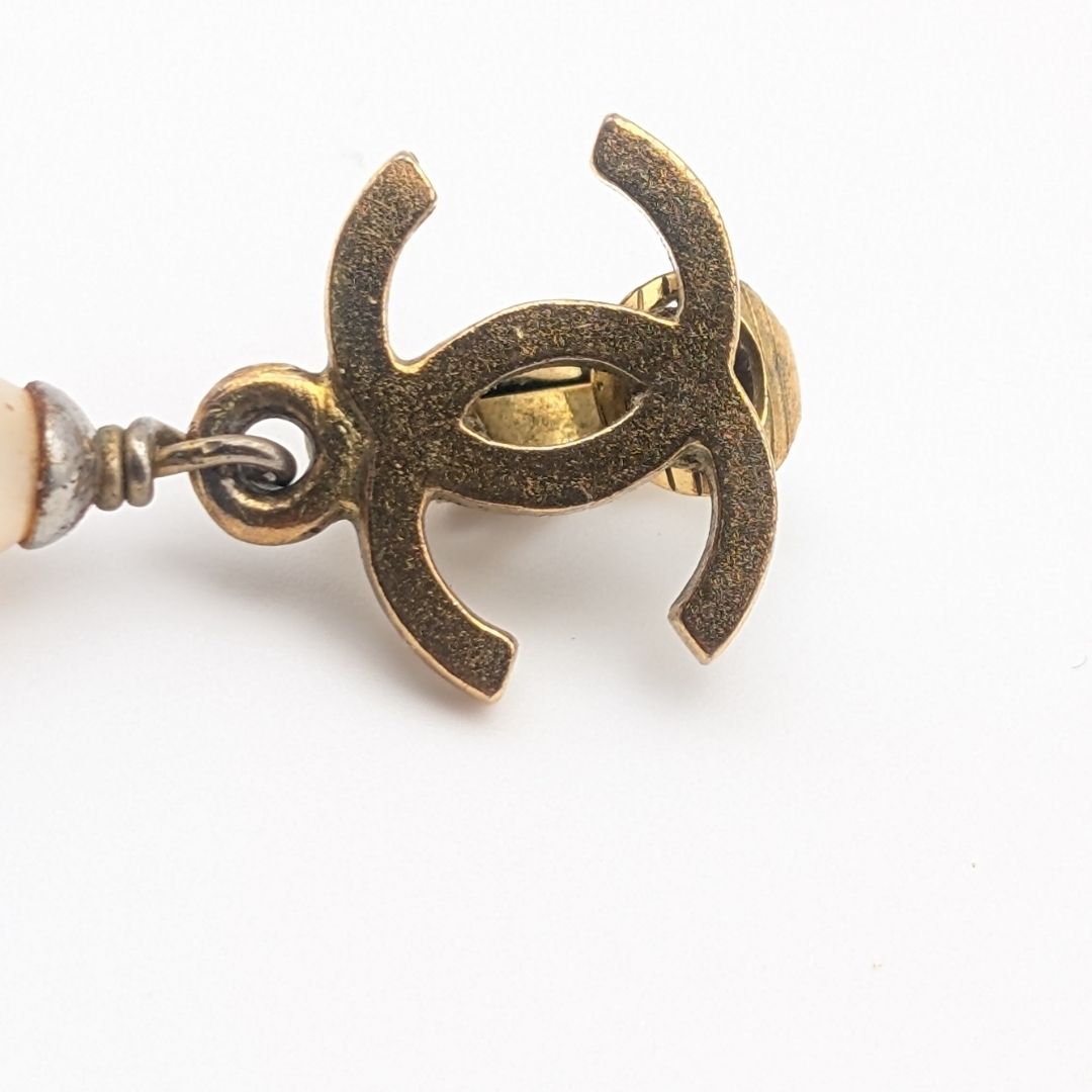 Chanel Earrings CC Logo Gold Faux Pearl Drop Swing Vintage — view 7