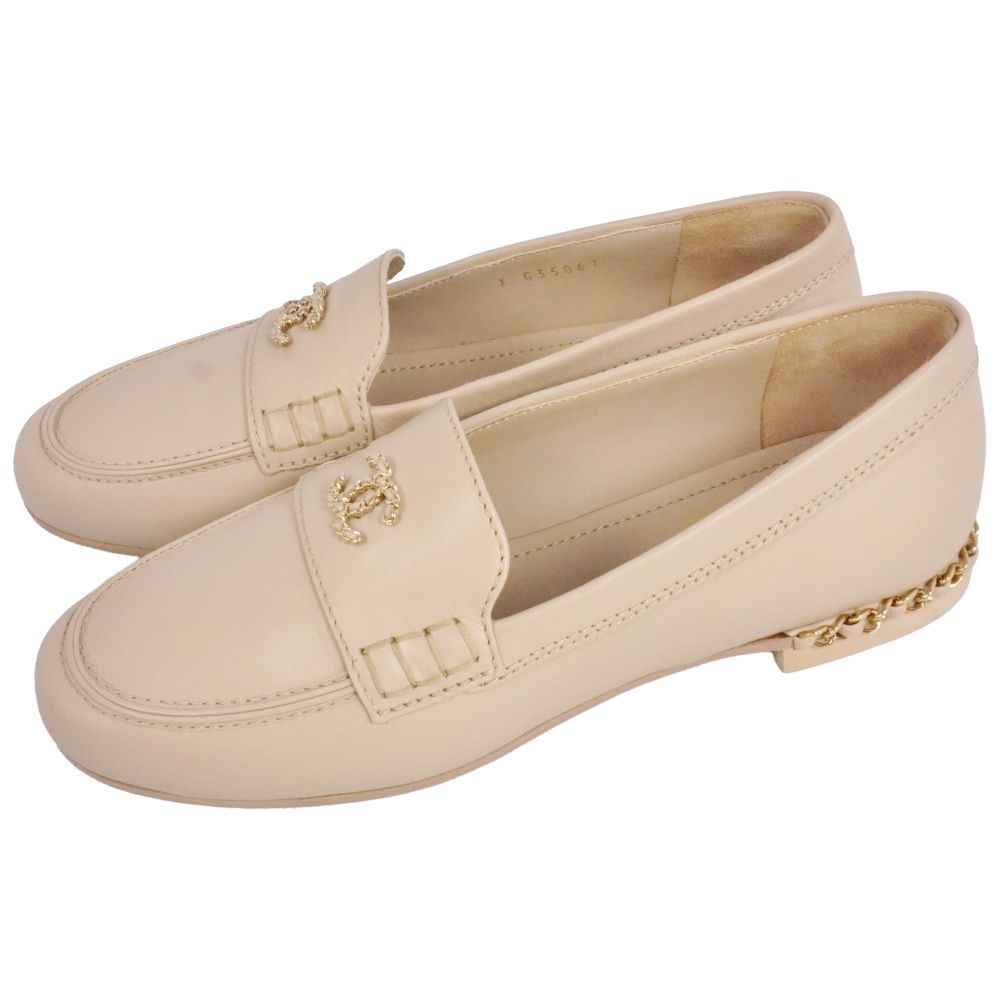 Chanel Loafers Moccasins CC Logo — view 2