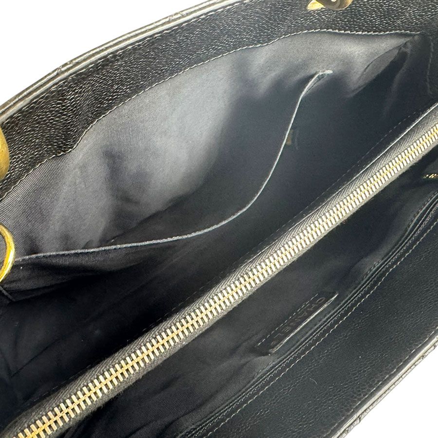 Chanel Tote Bag Grand Shopping GST — view 5