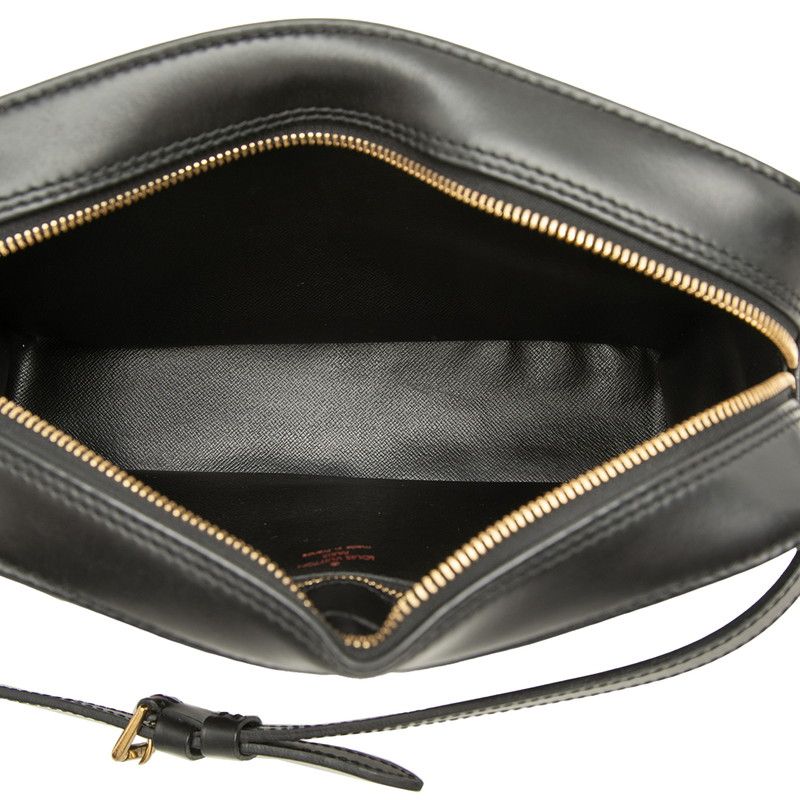 Louis Vuitton Epi Trocadero 27 Crossbody Shoulder Bag Noir Black Leather — view 4