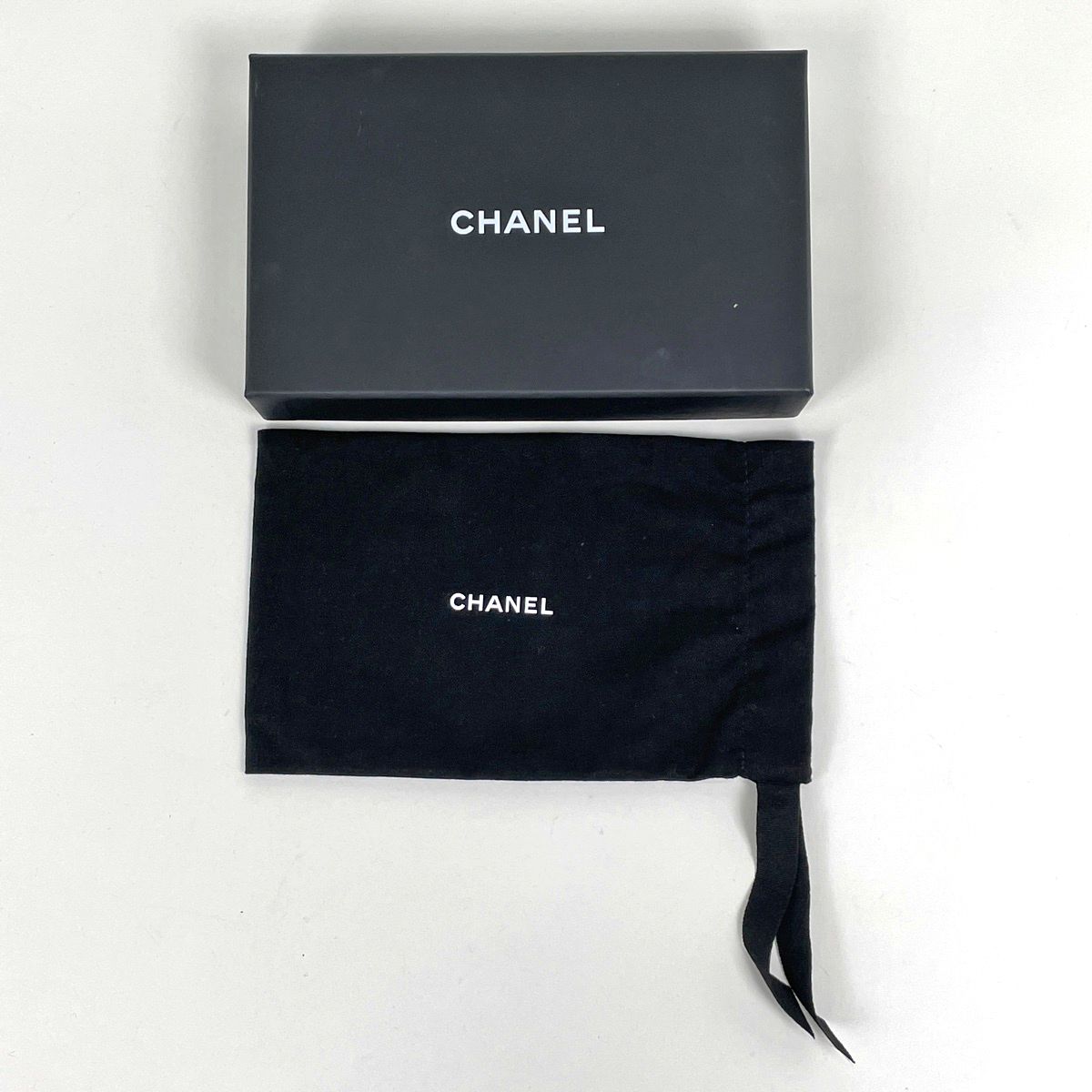 Chanel CC Logo Pouch Quilted Caviar Leather Black — view 7