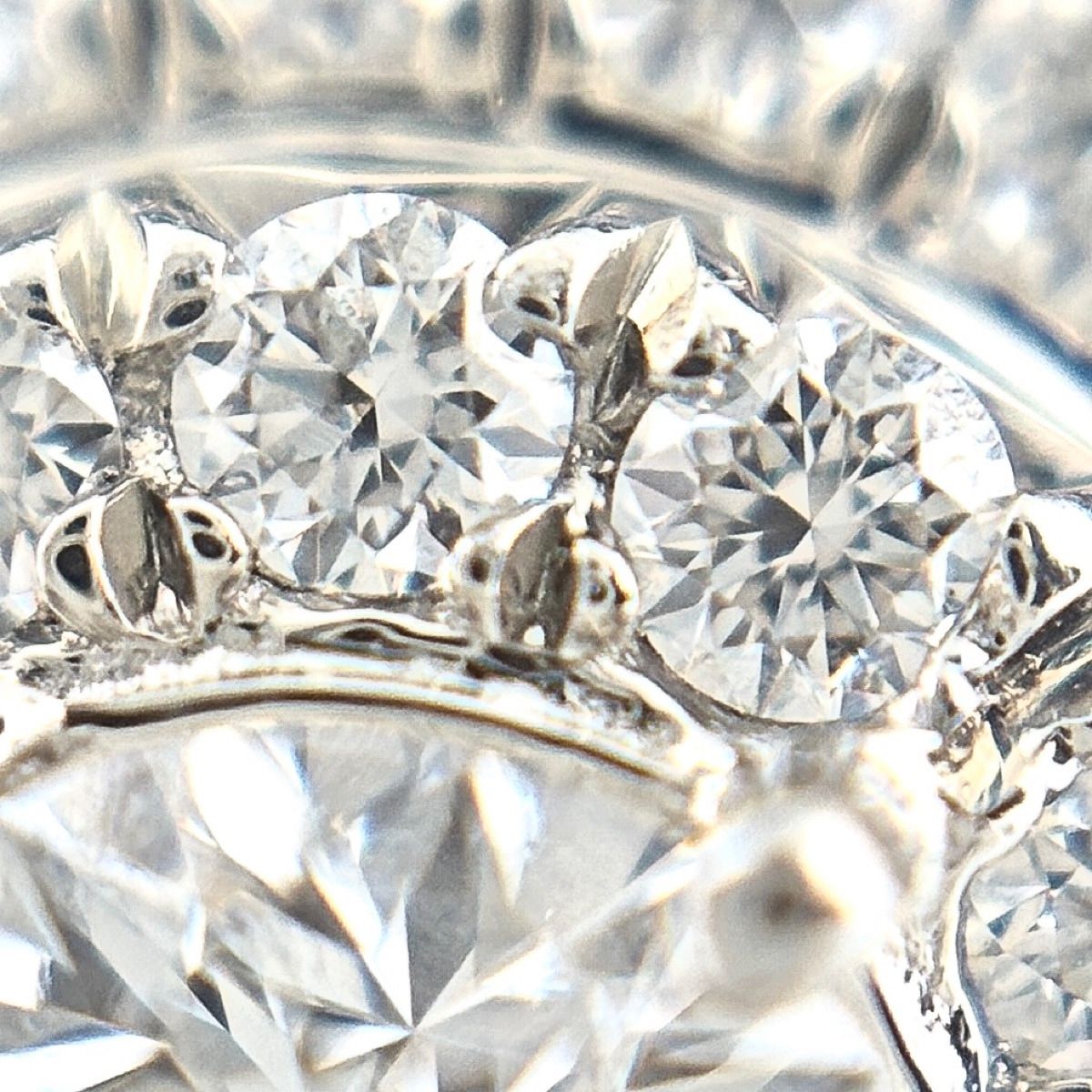 Tiffany & Co Soleste Earrings Platinum Pave Diamond — view 3