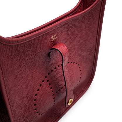 Hermes Shoulder Bag Evelyne 3 23 Rouge Ache Gold Taurillon Clemence — view 6