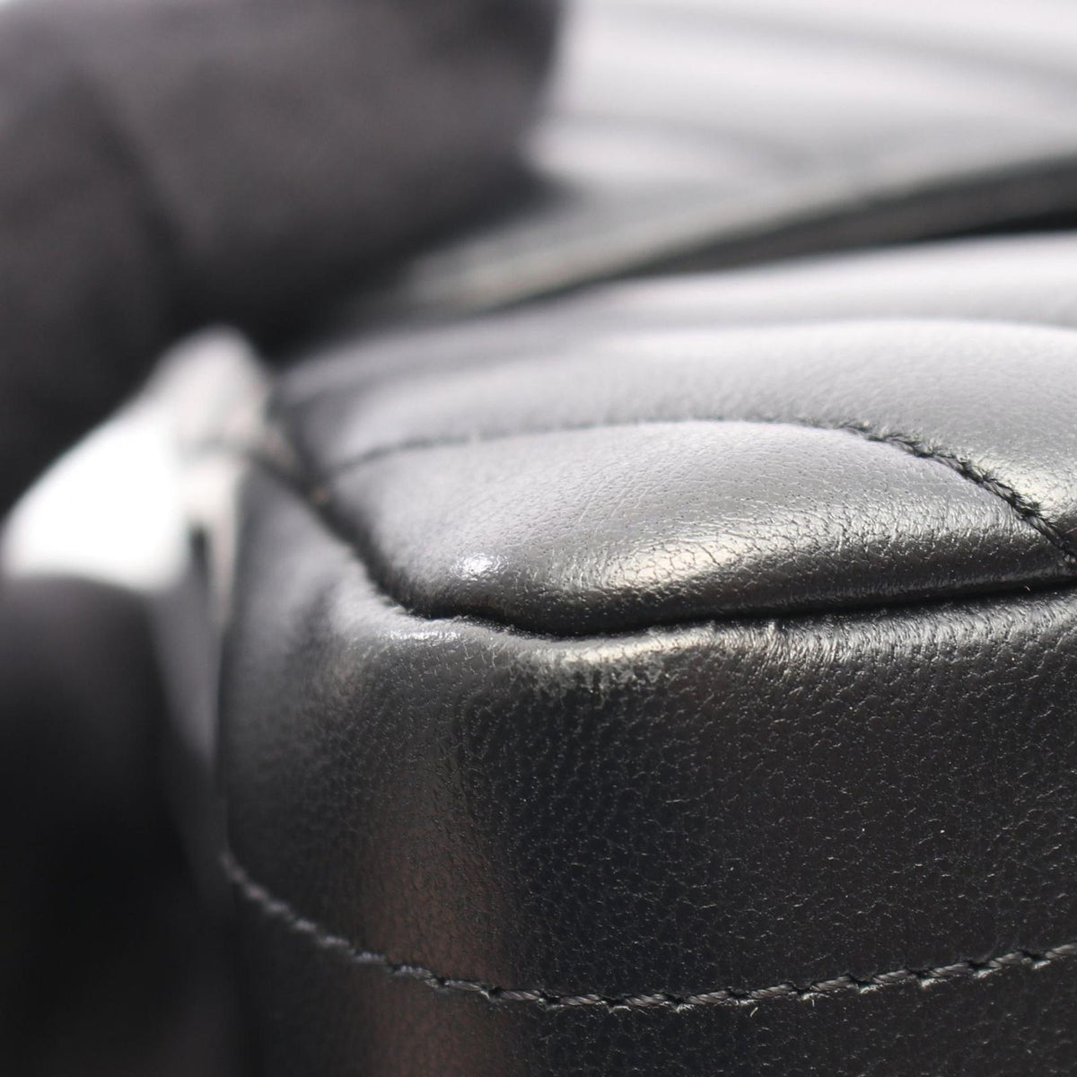Chanel Shoulder Bag Chain — view 8