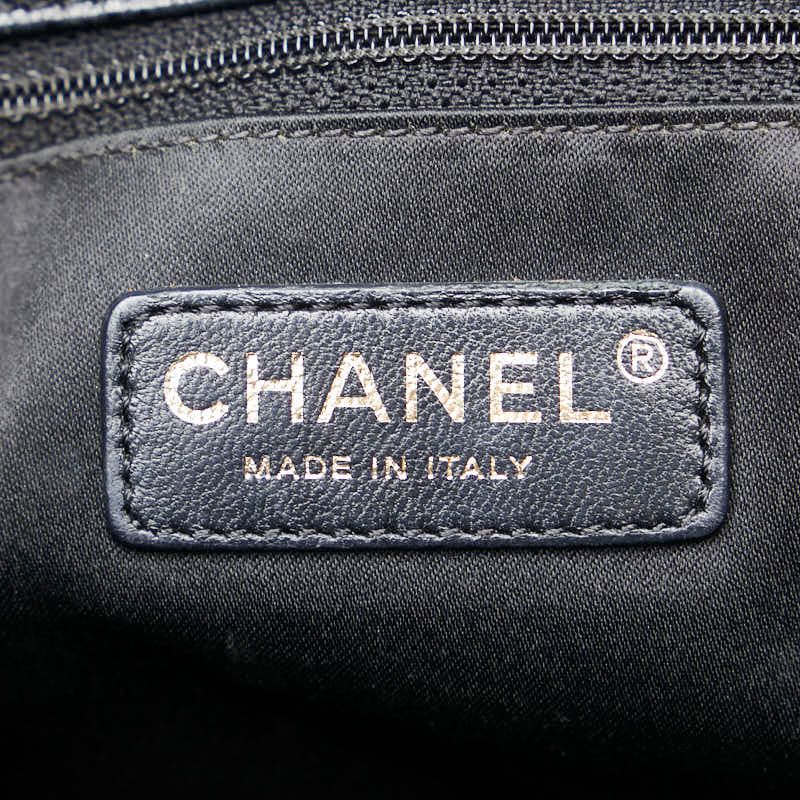 Chanel Quilted CC Logo Tote Shoulder Bag Black Caviar Leather — view 6