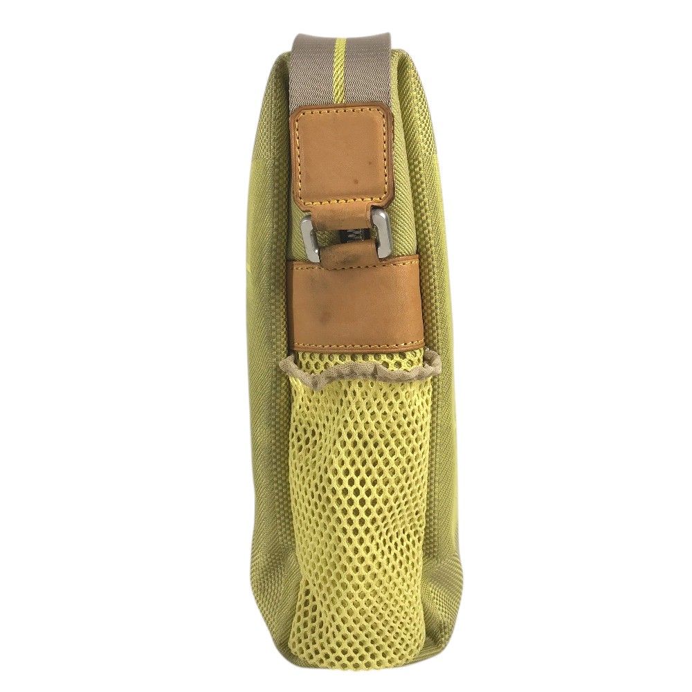 Louis Vuitton Shoulder Bag Weatherly Damier Geant Canvas Yellow — view 4