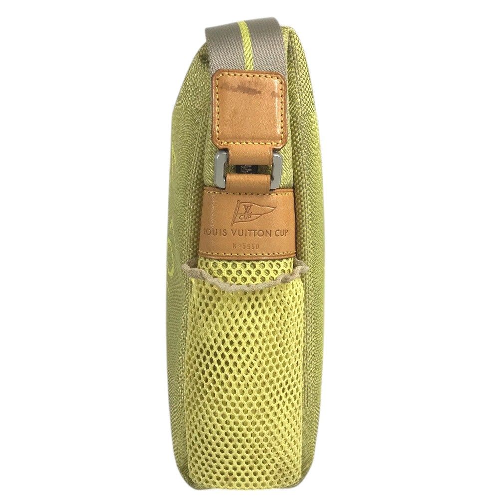 Louis Vuitton Shoulder Bag Weatherly Damier Geant Canvas Yellow — view 3