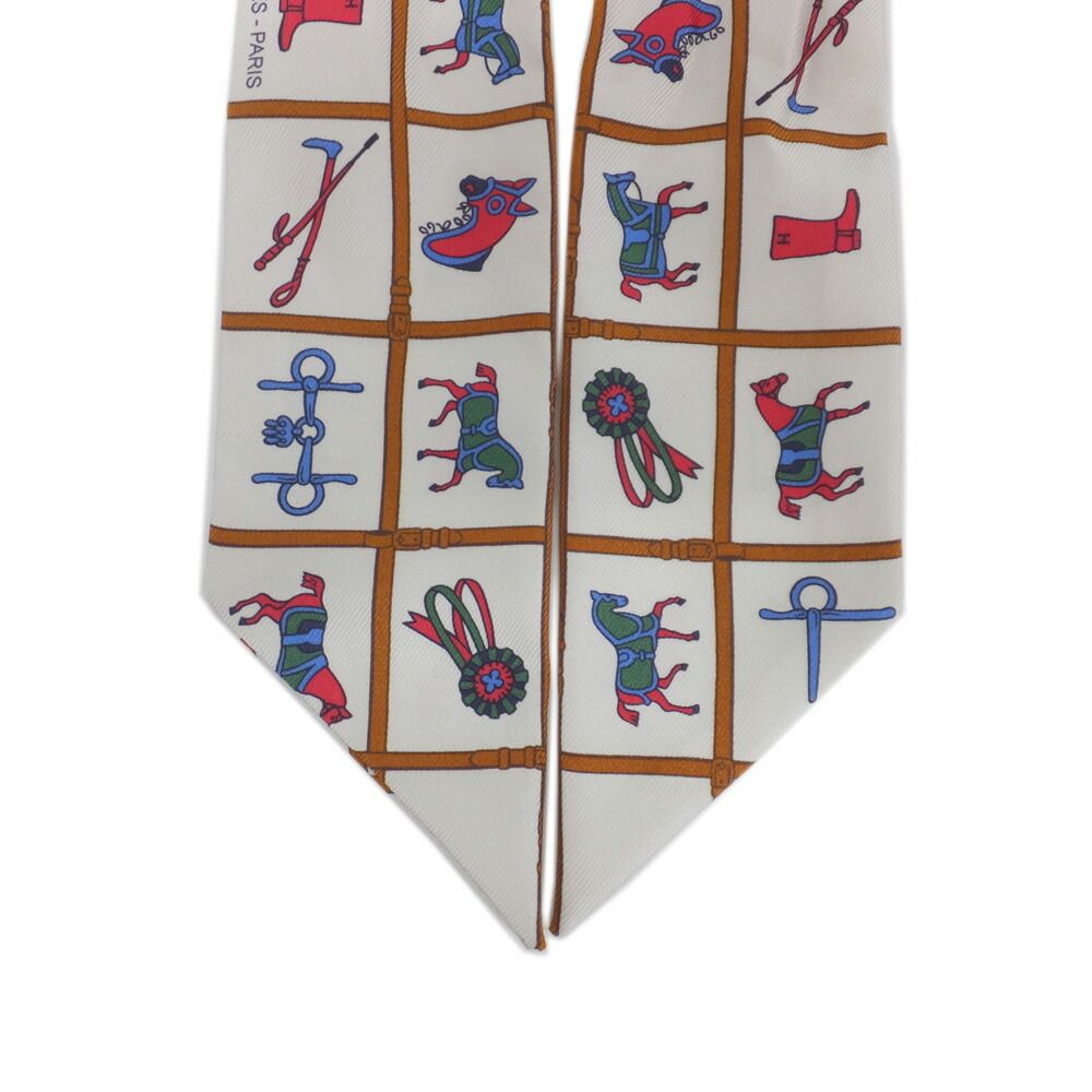 Hermes Ten Twilly Horse Tackle Couvertureset Tenues de Jour Off White Silk Scarf — view 3