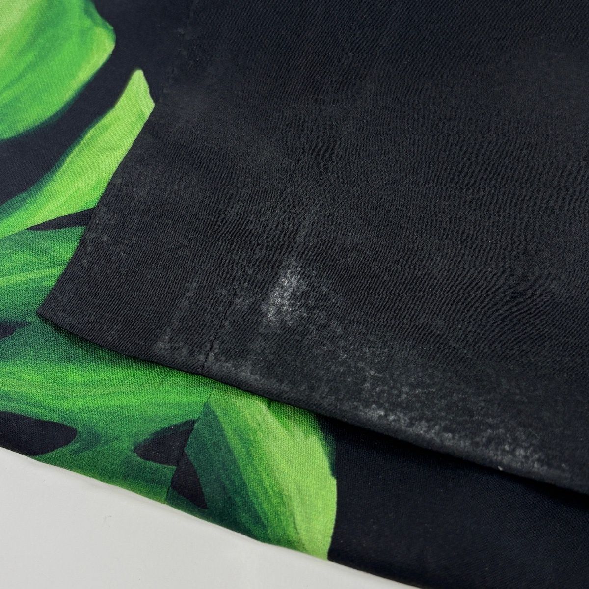 Dolce & Gabbana Leaf Pattern Skirt Long Tight Slit Silk Polyurethane Black Green — view 3