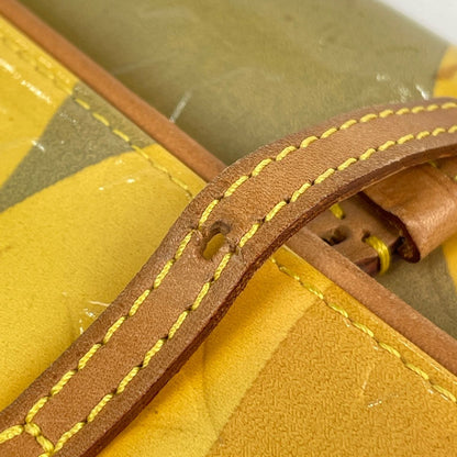 Louis Vuitton Pochette Full Shoulder Bag Monogram Vernis Yellow — view 6
