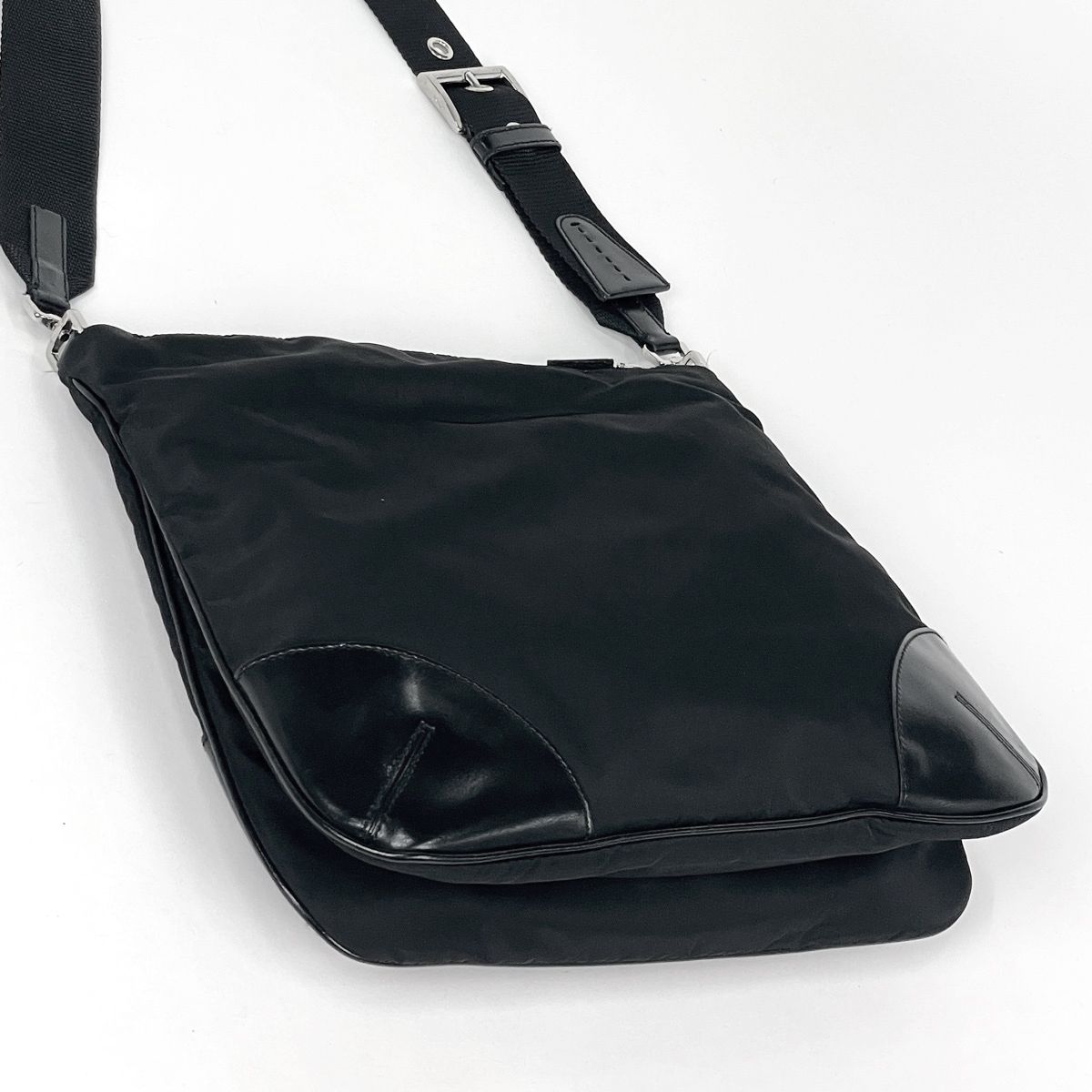 Prada Shoulder Bag Nylon Nero — view 2