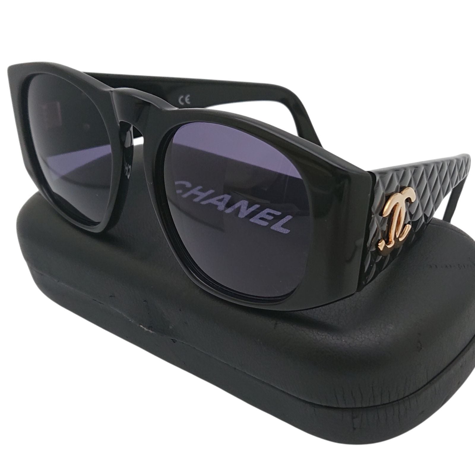 Chanel CC Logo Sunglasses Black Gold Eyewear