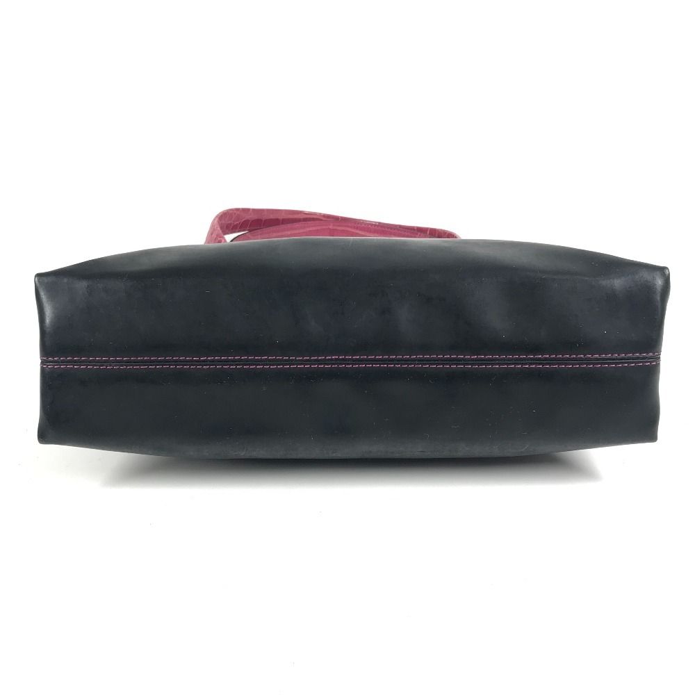 Bvlgari Shoulder Bag Logo Ruba Black — view 6