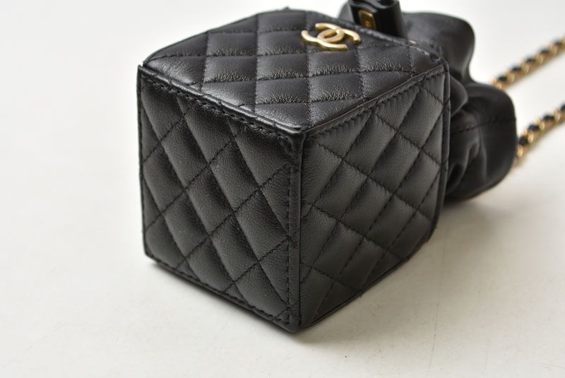 Chanel Chain Shoulder Bag Mini Cube Quilted Lambskin Black Gold — view 4