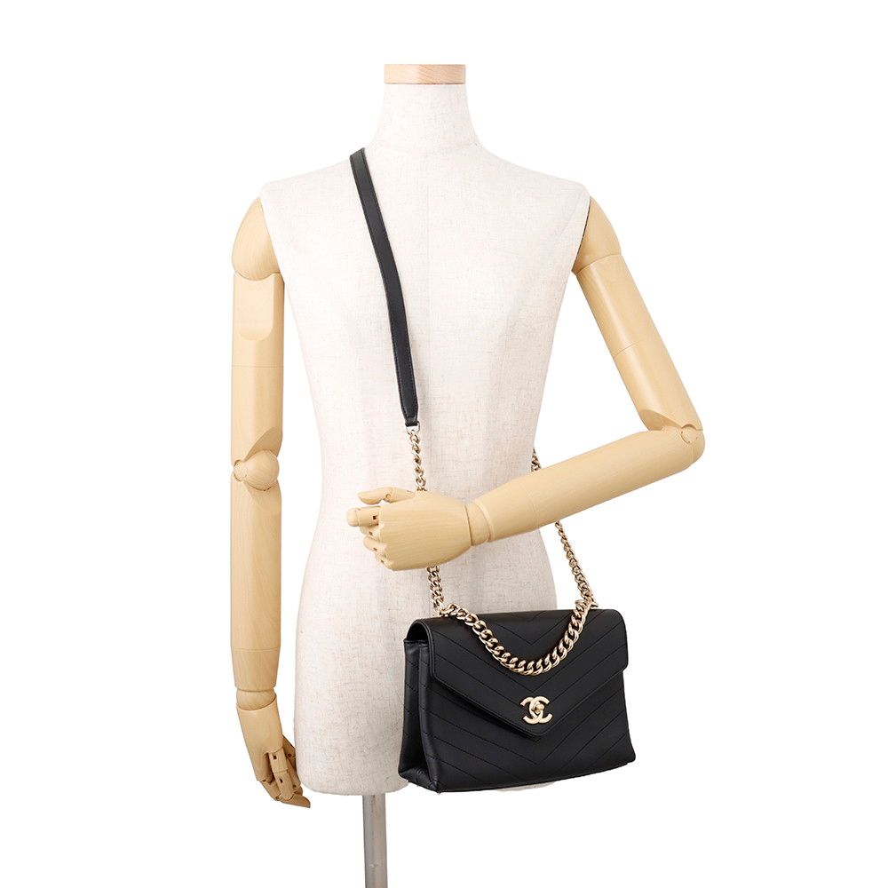 Chanel Chain Shoulder Bag Blanc CC Logo Leather Stitch Black 2-Way — view 5