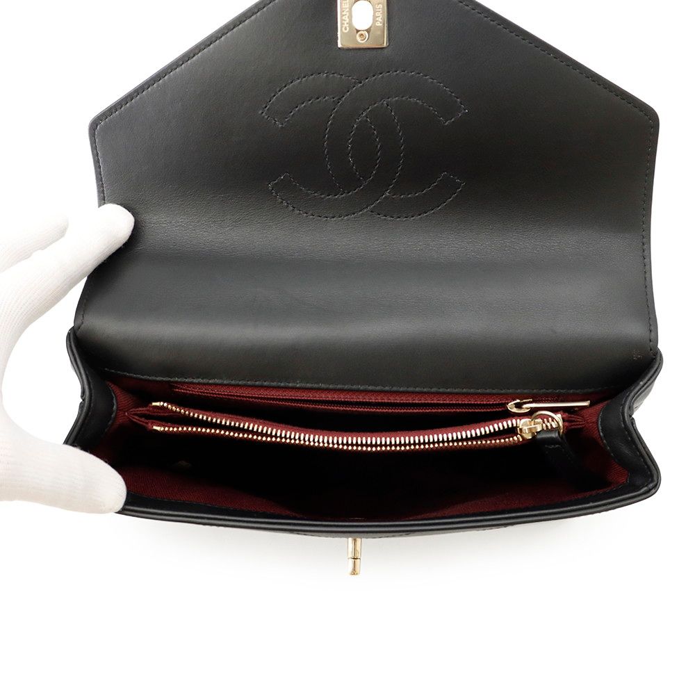 Chanel Chain Shoulder Bag Blanc CC Logo Leather Stitch Black 2-Way — view 7