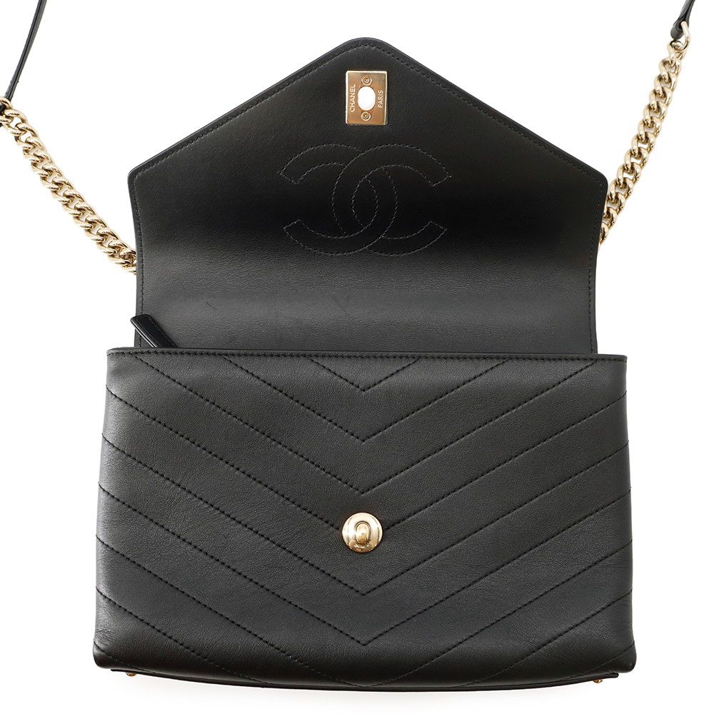 Chanel Chain Shoulder Bag Blanc CC Logo Leather Stitch Black 2-Way — view 6