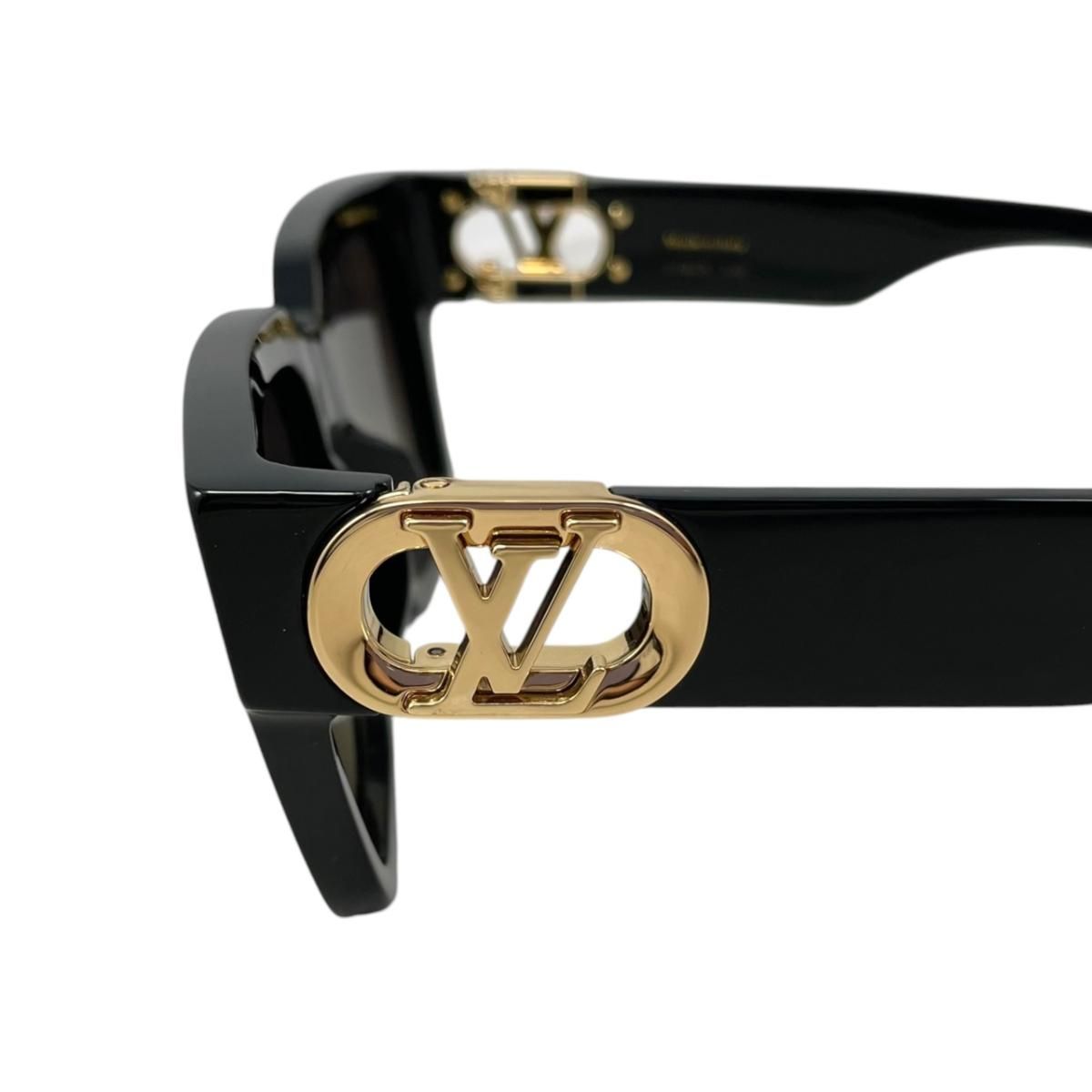 Louis Vuitton Sunglasses LV Link Square LV Logo Black Gold Eyewear — view 7