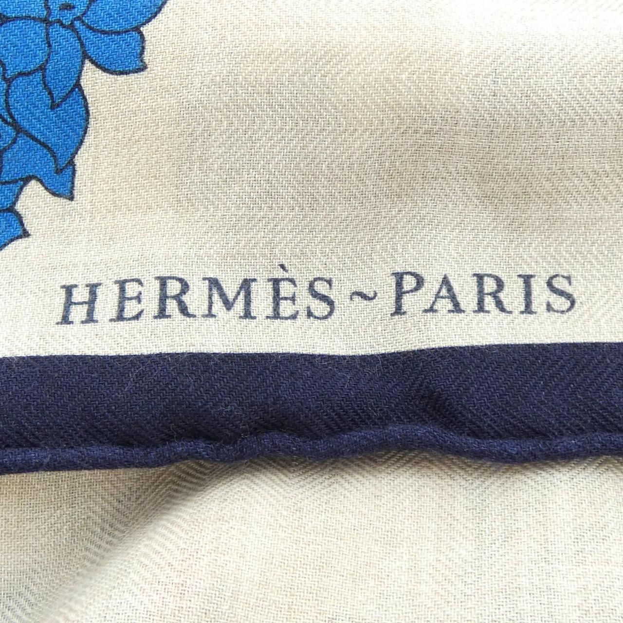 Hermes Robe Legere Giant Triangle Shawl Scarf — view 5