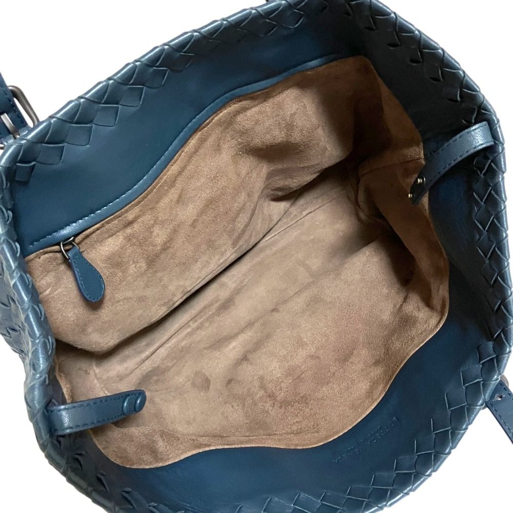 Bottega Veneta Mini Chester Intrecciato Leather Tote Bag Navy — view 8