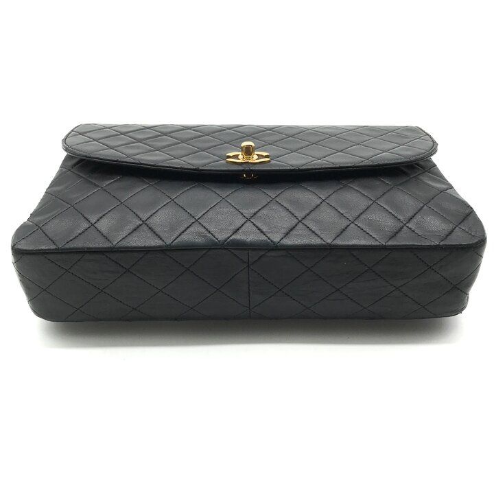 Chanel CC Logo Quilted Leather Turnlock Chain Shoulder Bag Black — view 4