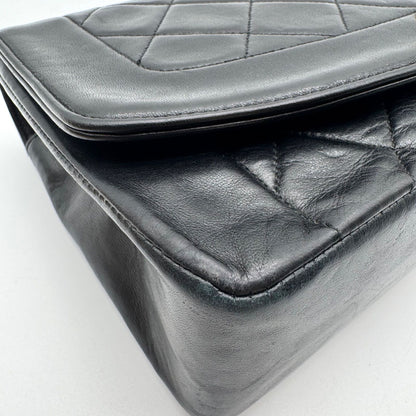 Chanel Large Shoulder Bag Diana Flap Quilted Black Leather CC Logo Turnlock — view 7