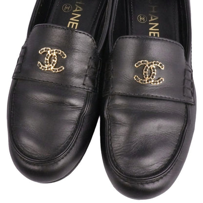 Chanel Loafers Moccasins CC Logo Chain — view 3