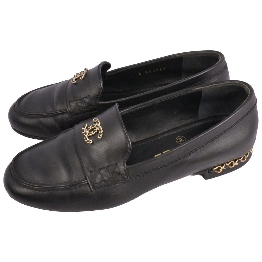 Chanel Loafers Moccasins CC Logo Chain — view 2