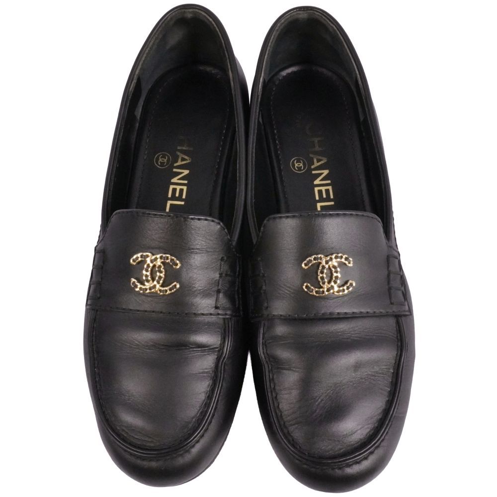 Chanel Loafers Moccasins CC Logo Chain — view 4